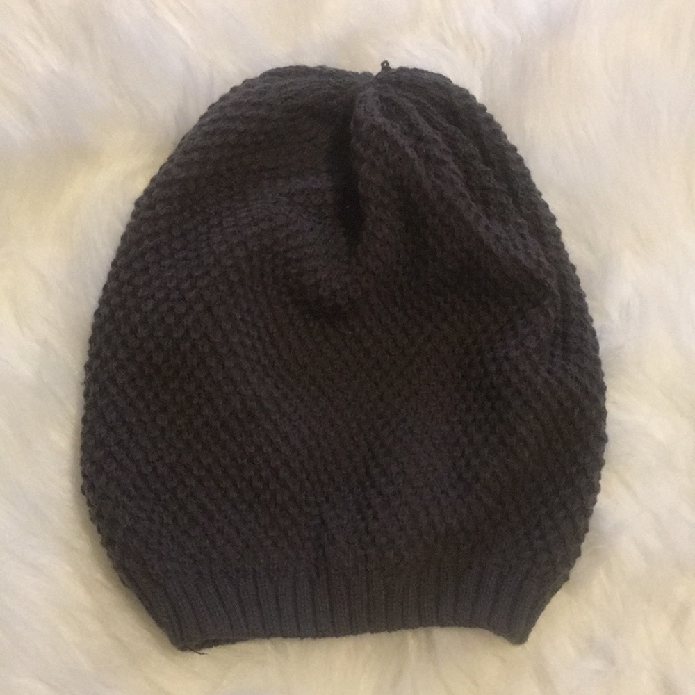 Charcoal Beanie - Picture 5 of 5